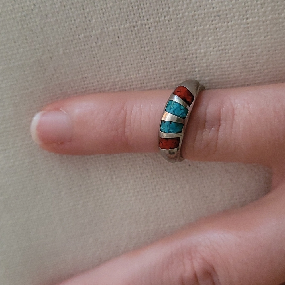 Turquoise ring - Picture 2 of 2